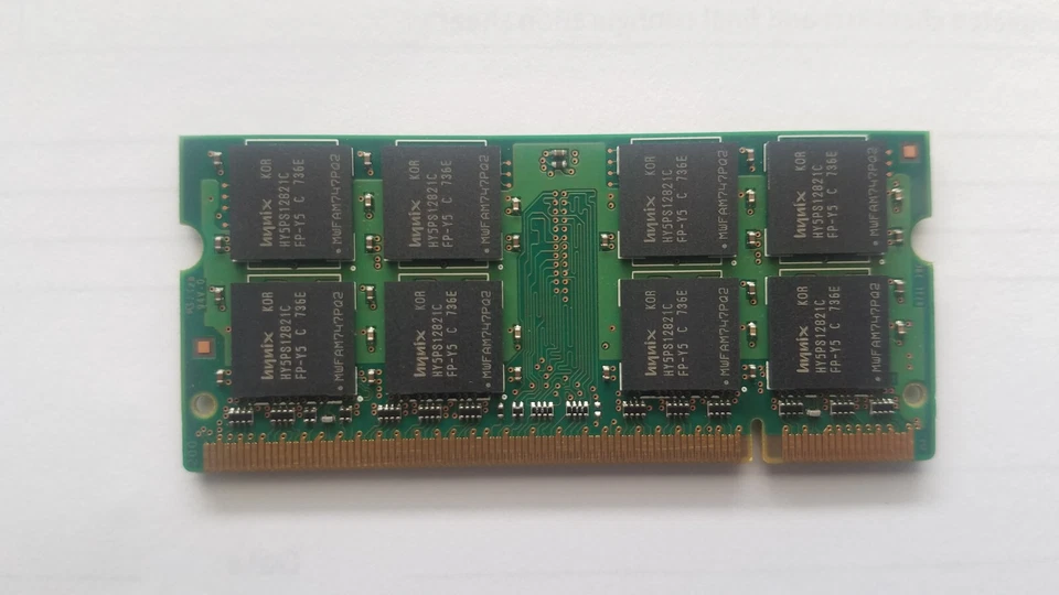 HYNIX DDR2 1GB 2Rx8 PC2-5300S-555-12 HYMP512S64CP8-Y5 AB-C SODIMM LAPTOP MEMORY - Image 3 of 4