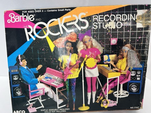 Barbie and the Rockers Arco Rock Video Recording Studio Playset Items Keyboard - Picture 12 of 18