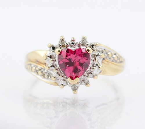 Vintage 9ct Gold Ring With Heart Shaped Ruby (Lab-Created) & Natural Diamonds - Picture 3 of 10