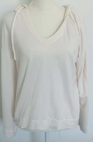 Tommy Bahama Island Soft Women's V-Neck 