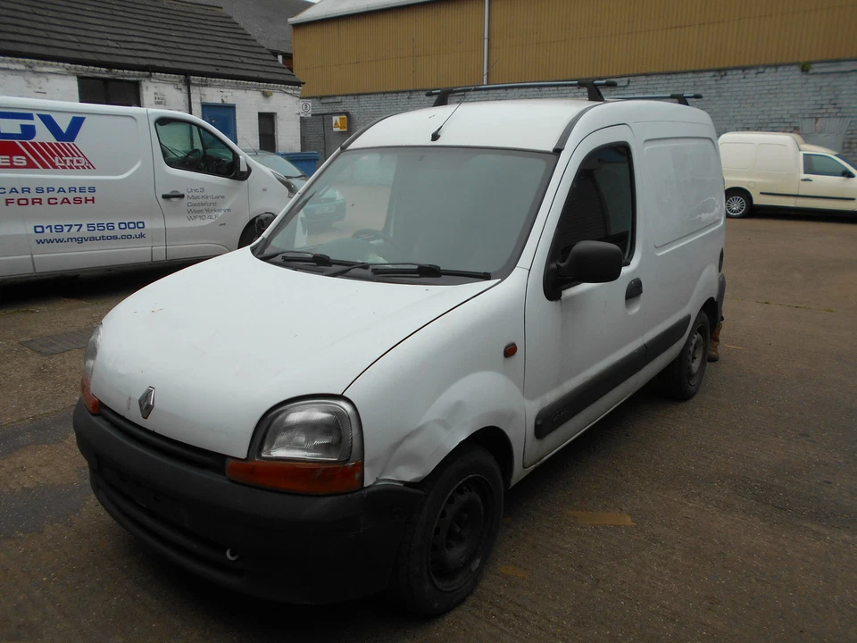 RENAULT KANGOO VAN 2001-03 VACUUM PUMP (1.5l 8v DCI K9K704) 8200113585 #6308 - Image 4 of 4