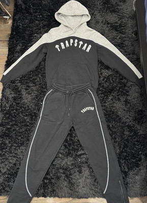 Trapstar Black/Gray 2pc Fleece Sweatsuit Set Hoodie & Pants