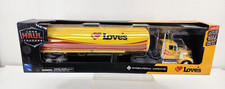 Camión cisterna NewRay Loves International Lonestar de larga distancia 1:43 nuevo en caja