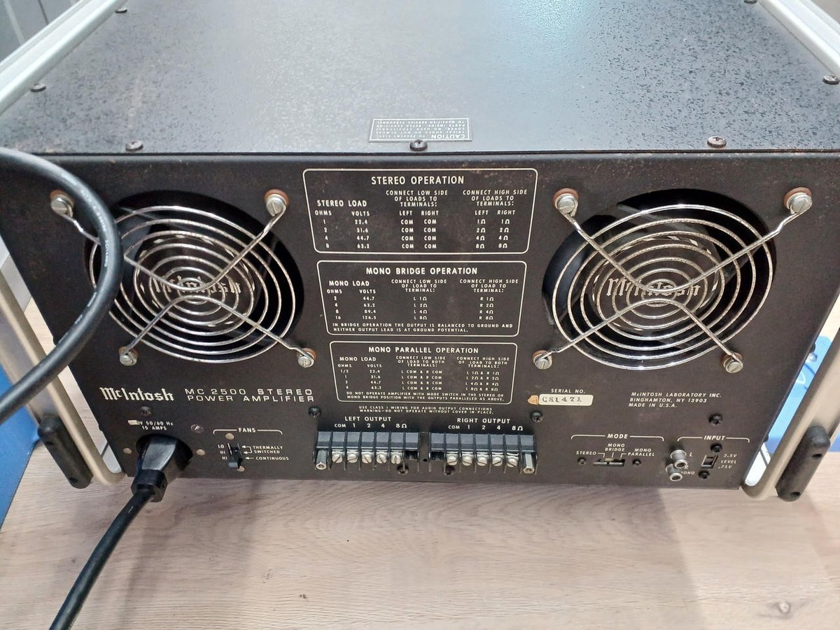 McIntosh MC2500 Stereo Power Amplifier – 500W per Channel, USA