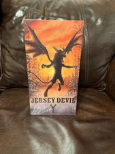 Four Horsemen Figura Obscura The Jersey Devil Collectible Figure STATUE