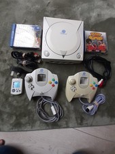 SEGA DREAMCAST CONSOLE & GAMES 2 BUNDLE