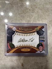 2007 Sweet Spot Adam Lind Signatures Gold Stitch Gold Ink RC Auto /99