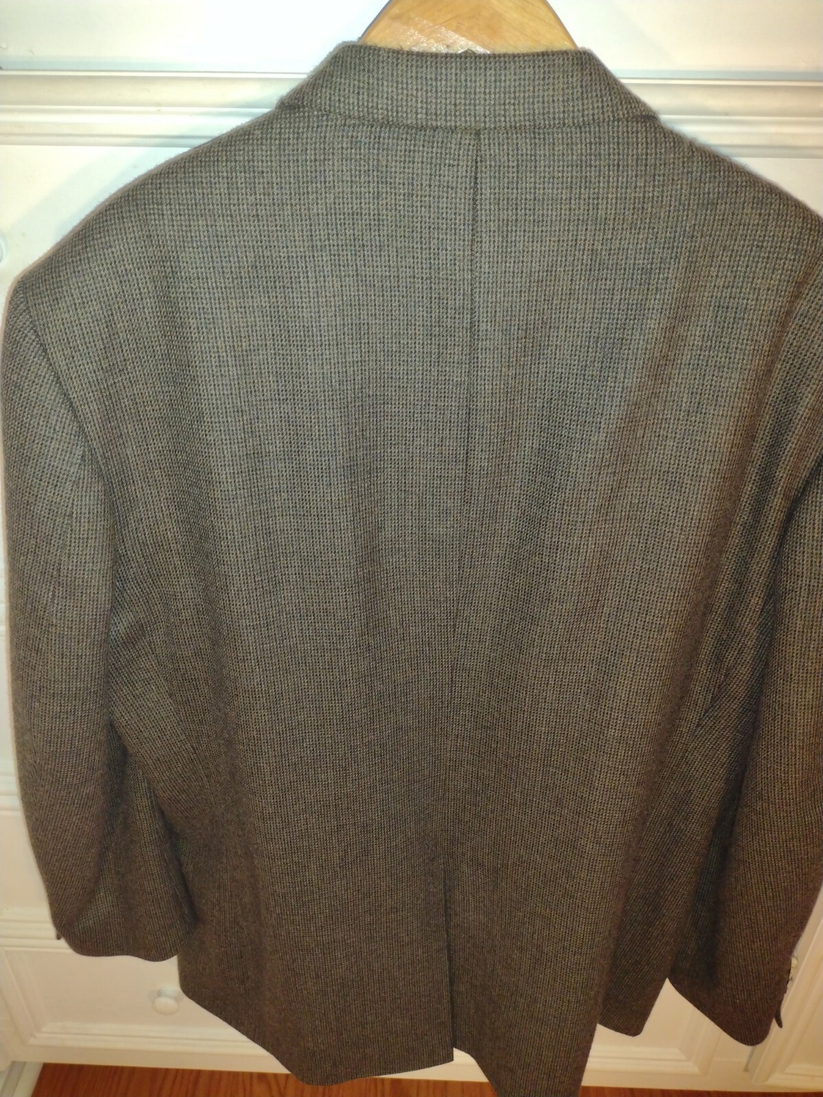 Picture 3 of 10