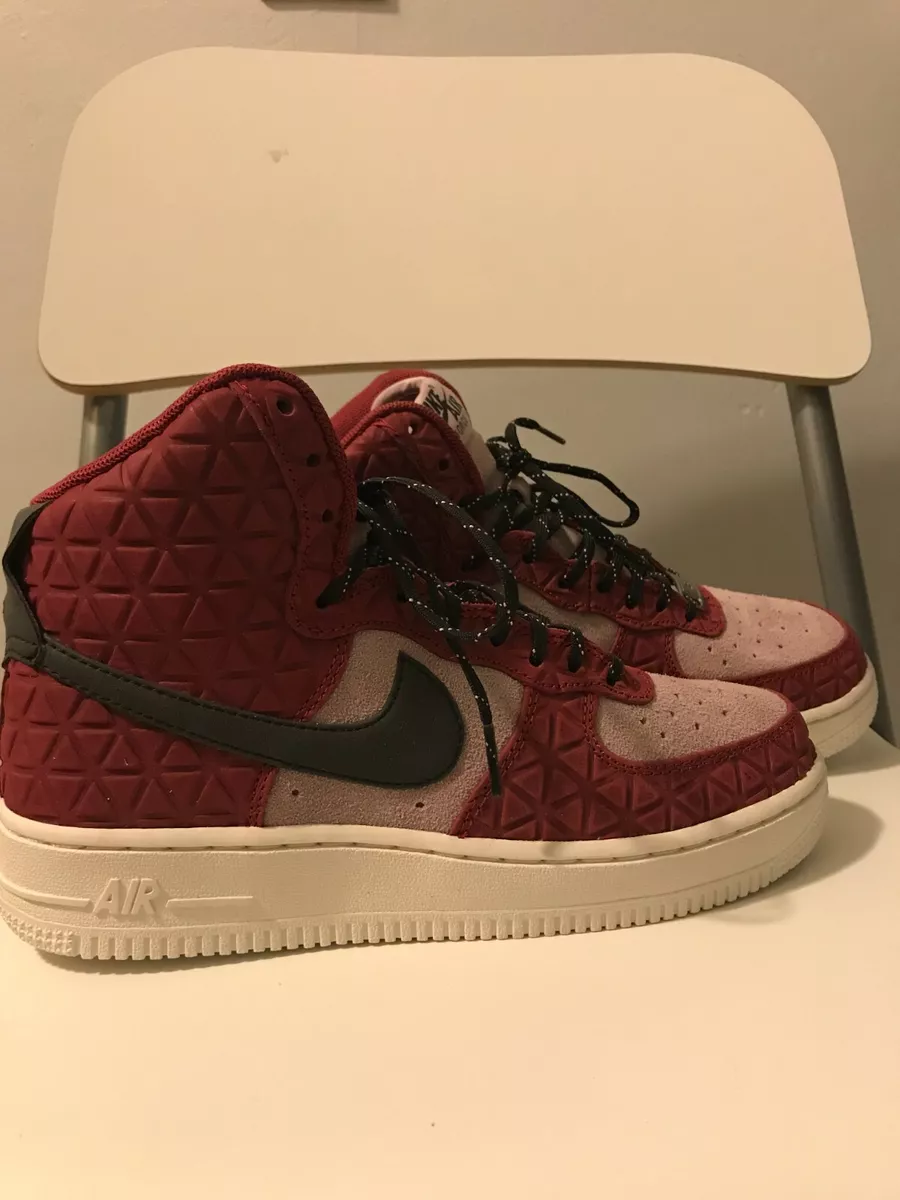 Nike Air Force 1 Red Plum