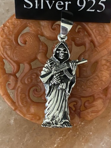 Silver Skull Grim Reaper Armed With Gun Pendant And Silver Chain - 第 1/7 張圖片