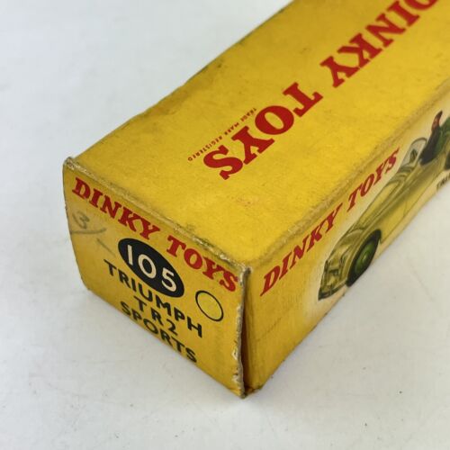 Coche deportivo Dinky Triumph TR2 amarillo n.º. 105 - Imagen 8 de 16
