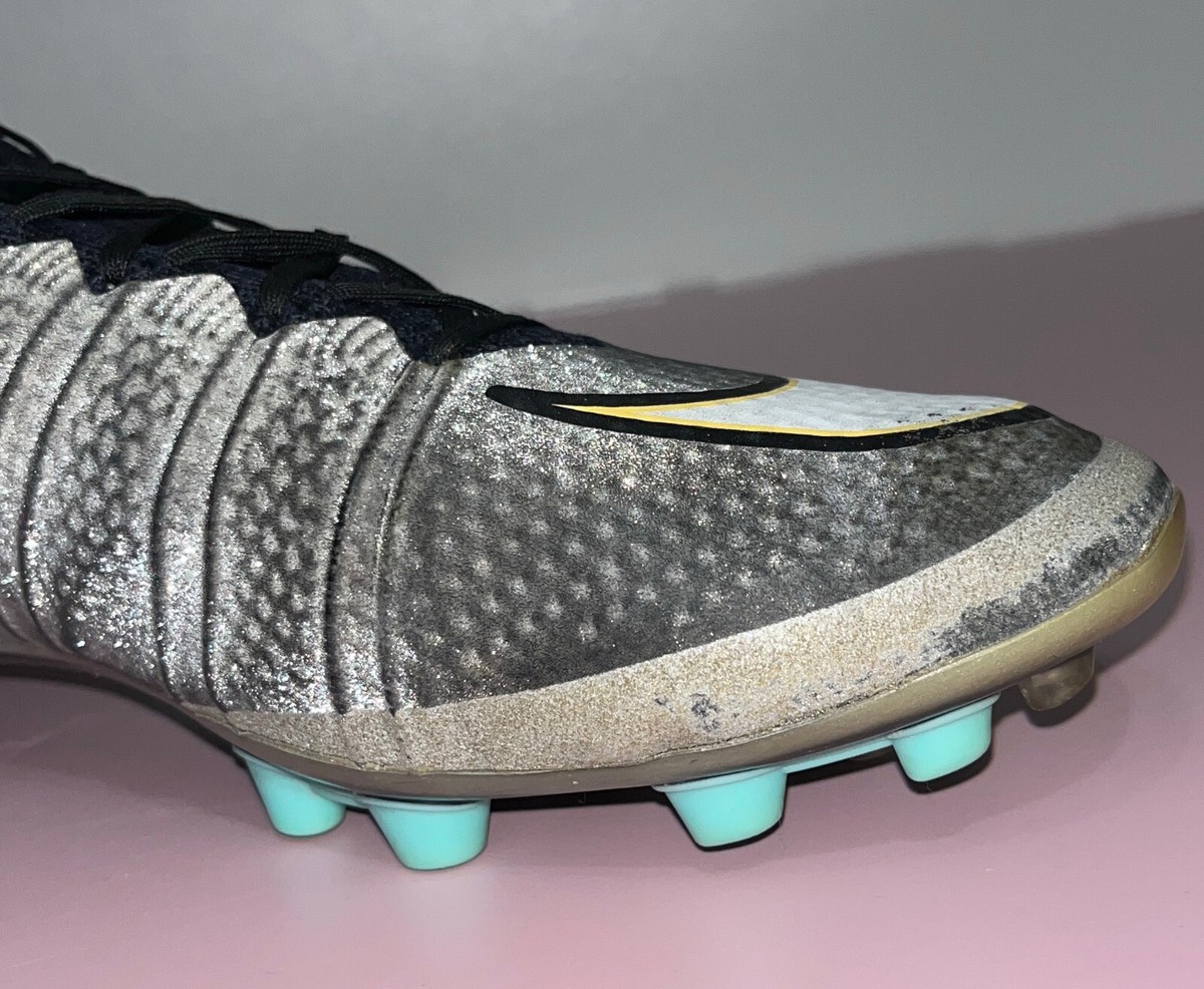 NIKE Mercurial Superfly IV 4 CR7 AG-R Ronaldo Soccer Cleats NIKE Mercurial Superfly IV 4 CR7 AG-R Ronaldo Soccer Cleats