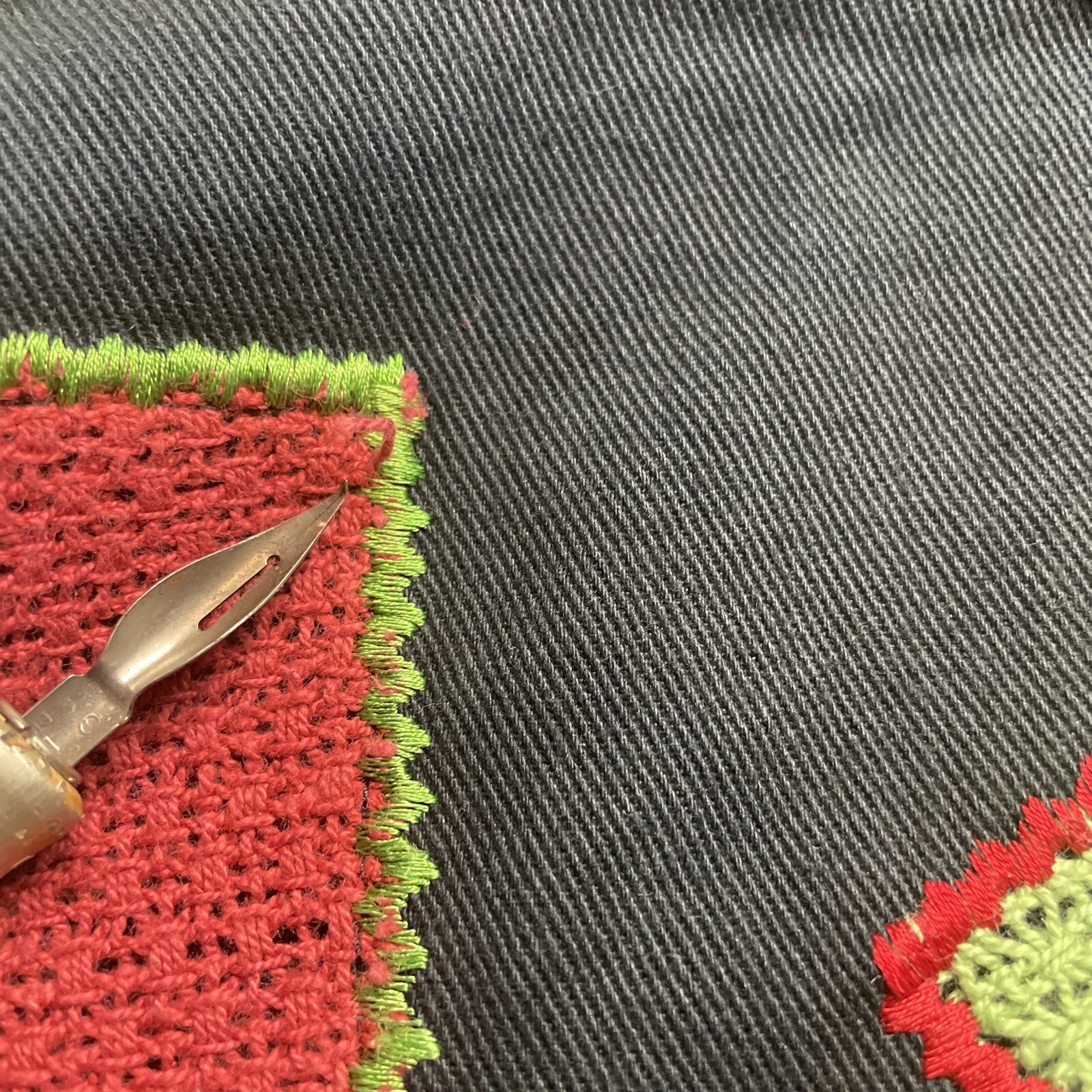 St Clair 90s Textured Fringed Patchwork Boxy Cott… - image 13