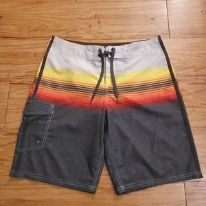 mossimo supply co swim trunks