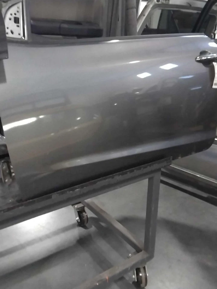 Conjunto de puerta delantera izquierda usado se adapta a: Kia Forte 2015 eléctrico CPE delantero izquierdo Foto 2 de 4