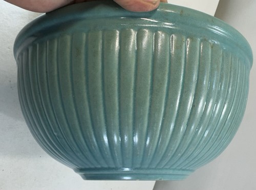 Stoneware Mixing Bowl Unique Turquoise Ribbed 10” x 5” Farmhouse Kitchen - Picture 7 of 9