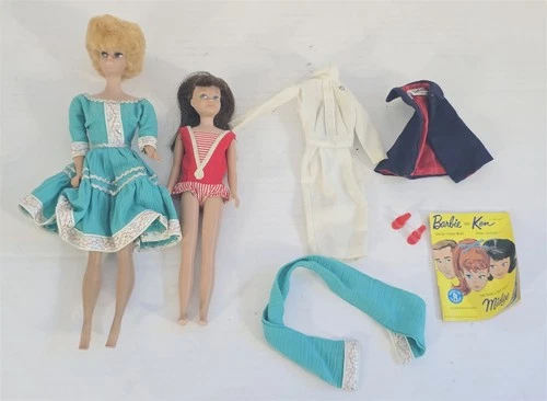 X-982 VINTAGE 1960'S MATTEL BLONDE BUBBLE CUT BARBIE & BRUNETTE SKIPPER DOLLS