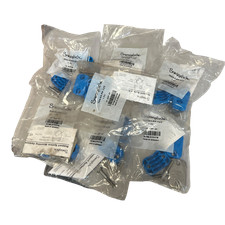 Zestaw 7 SWAGELOK 304-S3-PP-12T Uchwyt Przykręcany do rury W plastiku 3/4