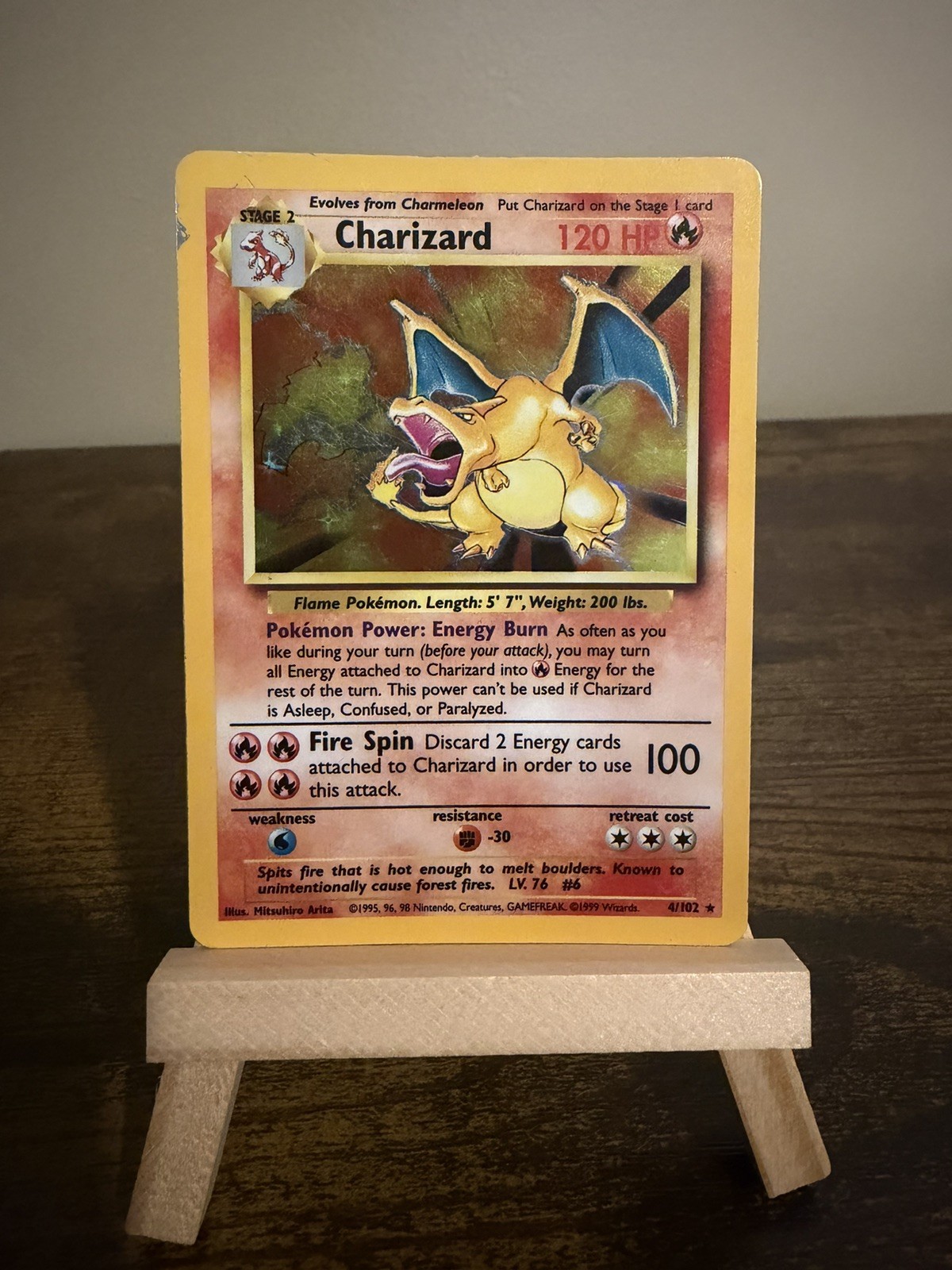 1999 Pokemon Charizard 4/102 Base Set Unlimited Holo Rare