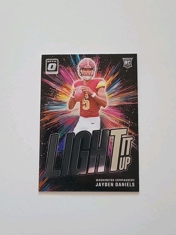 2024 Donruss Optic Jayden Daniels Light It Up Color Blast Rookie 8 RC Commanders