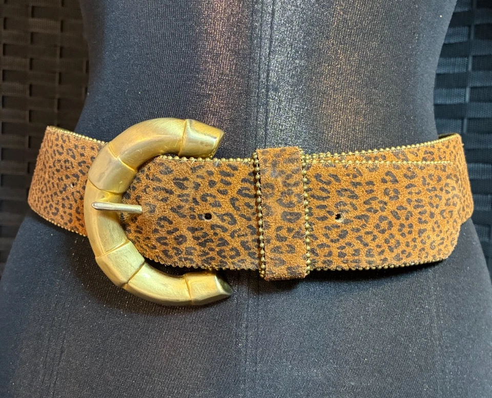 CINTURÓN DE CUERO GAMUZA LEOPARDO VINTAGE Se adapta a 28-34 borde medio con cuentas hebilla dorada Foto 4 de 4