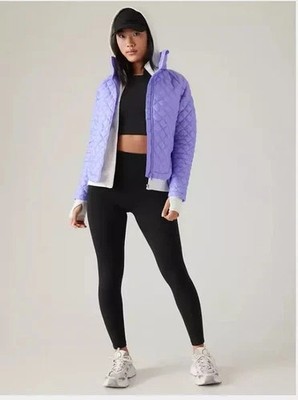 Athleta M MEDIUM Whisper Featherless Puffer Jacket Purple Quilted Coat Active