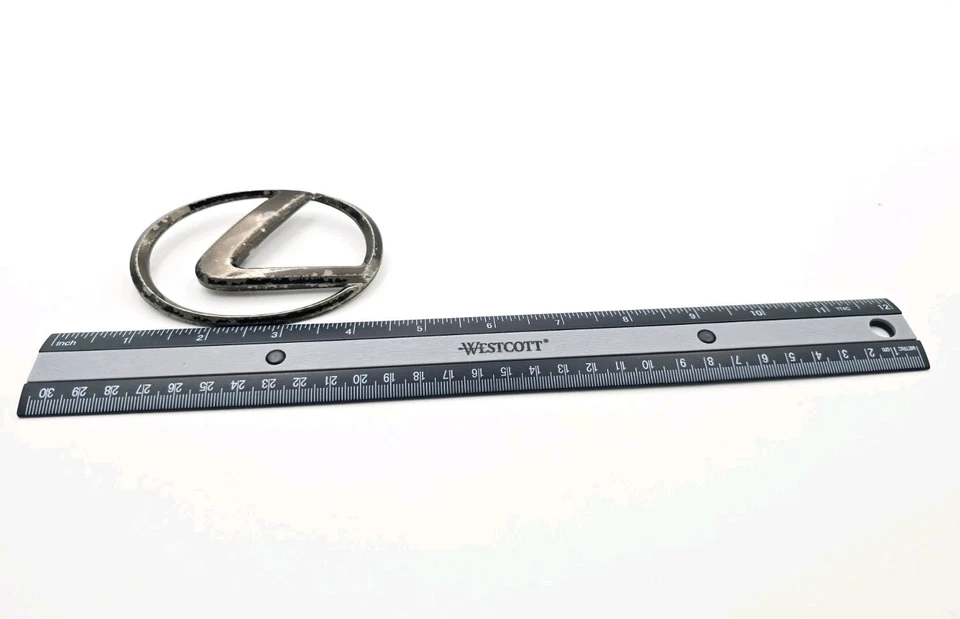 LEXUS ES300 ES 300 1992-1996 centro trasero cromo logotipo insignia símbolo Foto 2 de 3