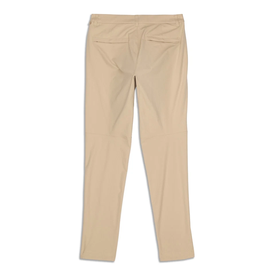 Pantalón Lululemon Commission Slim 34"L Talla 33 Trench
