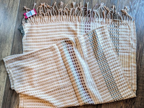 Vince Camuto Long Knit Scarf Neutral Colors NWT One Size 26x70 Rectangular Shawl - Picture 2 of 8