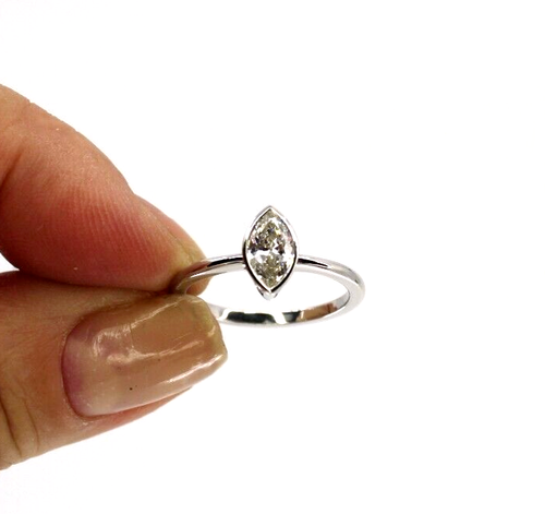 14k 0.59 Ct. Marquise Diamond Solitaire White Gold Size 6 - 第 1/5 張圖片
