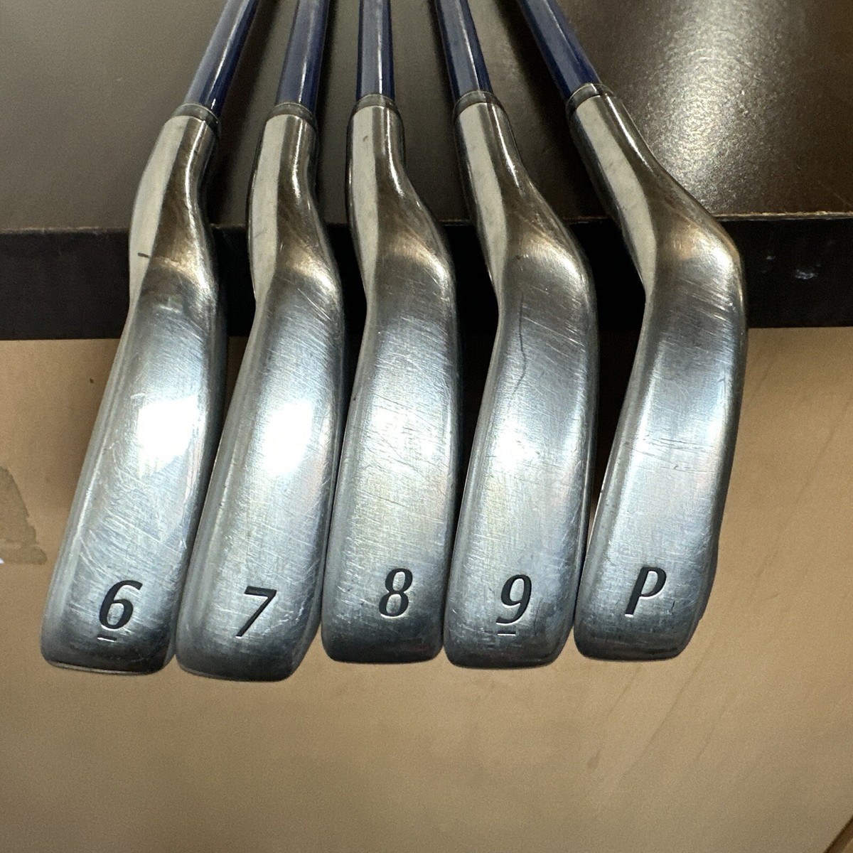 XXIO Eleven Series 6-PW Iron Set MP 1100 Graphite Regular XXIO Eleven Series 6-PW Iron Set MP 1100 Graphite Regular