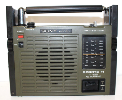VTG Sony ICF-111B Sports 11 FM-AM Solid State All Weather Radio 