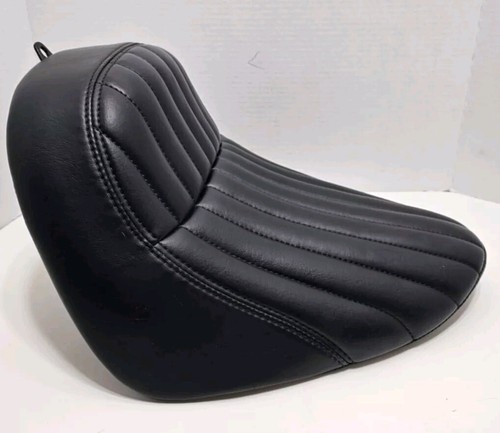 Harley Davidson FXBB Street Bob Softail Solo Seat 2018-2020 OEM ~ Black - Picture 4 of 15
