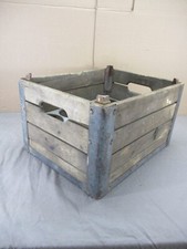 Vintage 1940's Borden's Dairy Wood Metal Milk Crate Carrier Divided 12 Quarts