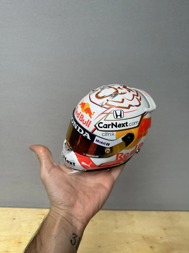 casco helmet 1/2 Max Verstappen Red Bull 2020 - Immagine 3 di 4