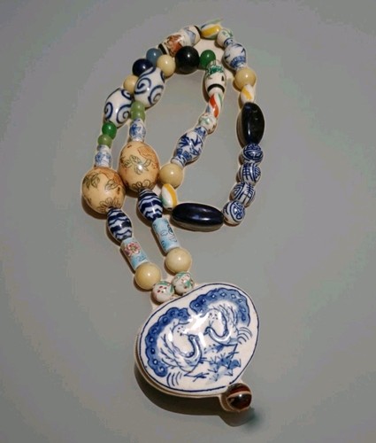 Blue White Hand Painted Asian Theme Character Chunky Bead Necklace
