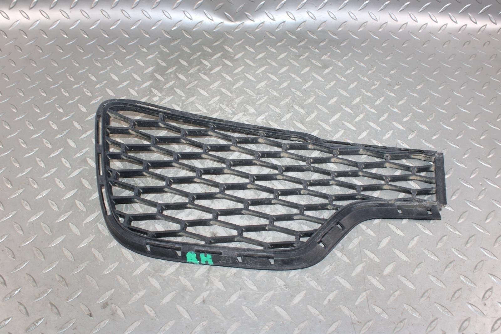 Maserati Ghibli 2014-2017 FRONT+RIGHT+LOWER Front bumper