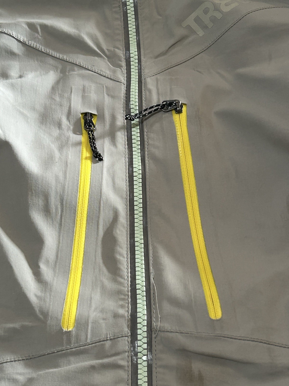 TREW Gear Ski Jacket Grey Neon Color Coat Large L Unisex Winter Sports Jacket