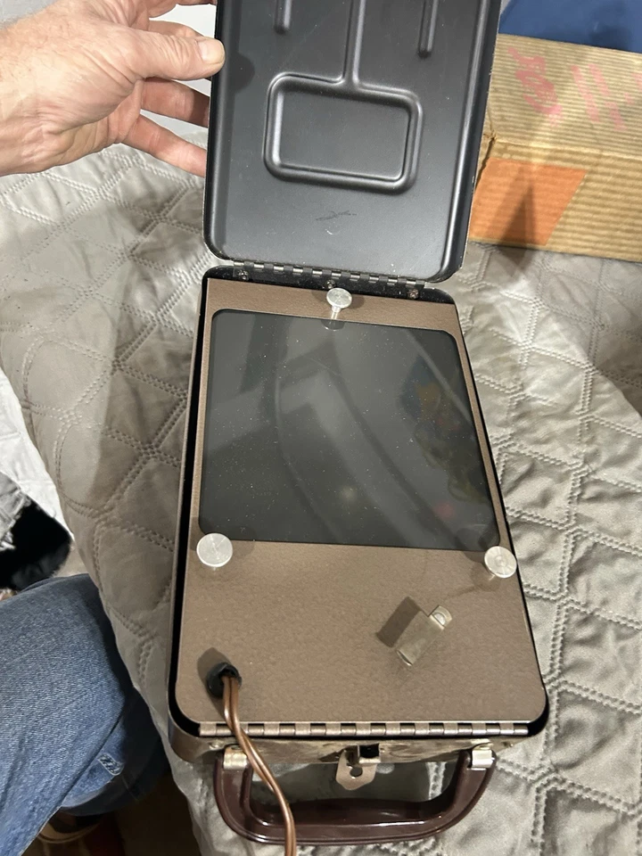 Vintage COC 35mm Slide Projection Table Viewer In Good Condition - Image 4 of 4