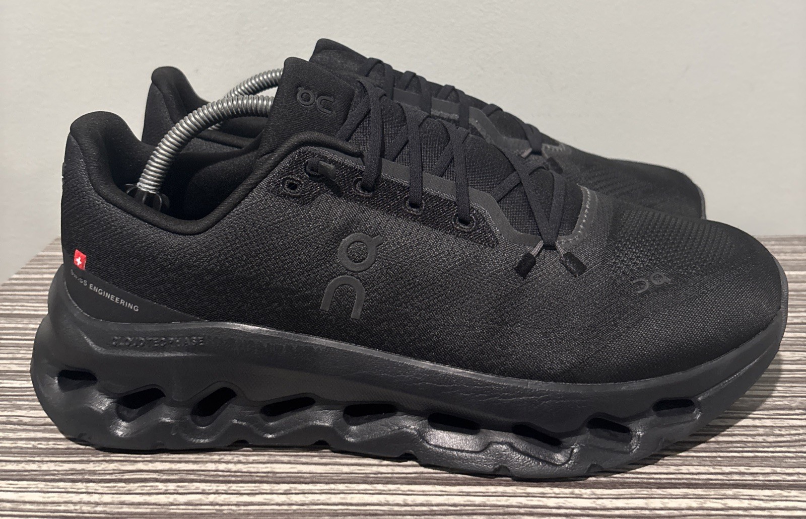 OnCloud CloudTilt Black Running Exercise Shoes Sn… - image 3