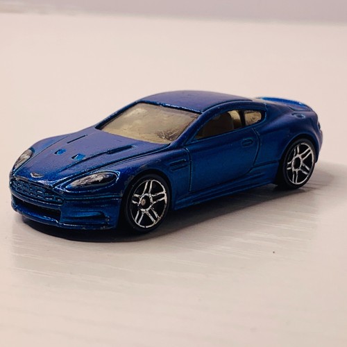 Hot Wheels 2010 Blue Aston Martin R6459 Exotics Exclusive Loose EBay hot-wheels-2010-blue-aston-martin-r6459-exotics-exclusive-loose-ebay