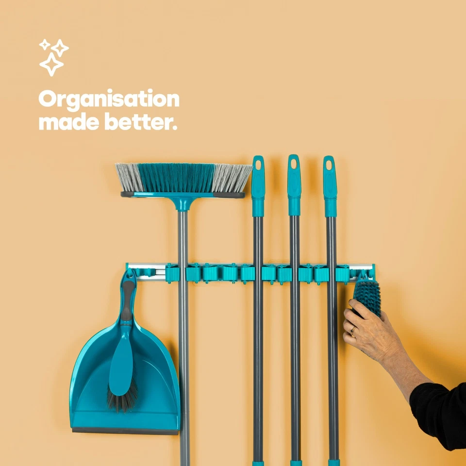 Soporte para fregona escoba de montaje en pared LIVIVO - 5 empuñaduras de fricción y 6 ganchos estante de almacenamiento Foto 2 de 4