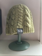The North Face Women s Cable Knit Beanie Hat Green Wool Blend One Size
