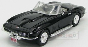 Chevrolet Corvette Cabriolet 1959 Red White Motormax 1:24 MTM73216R