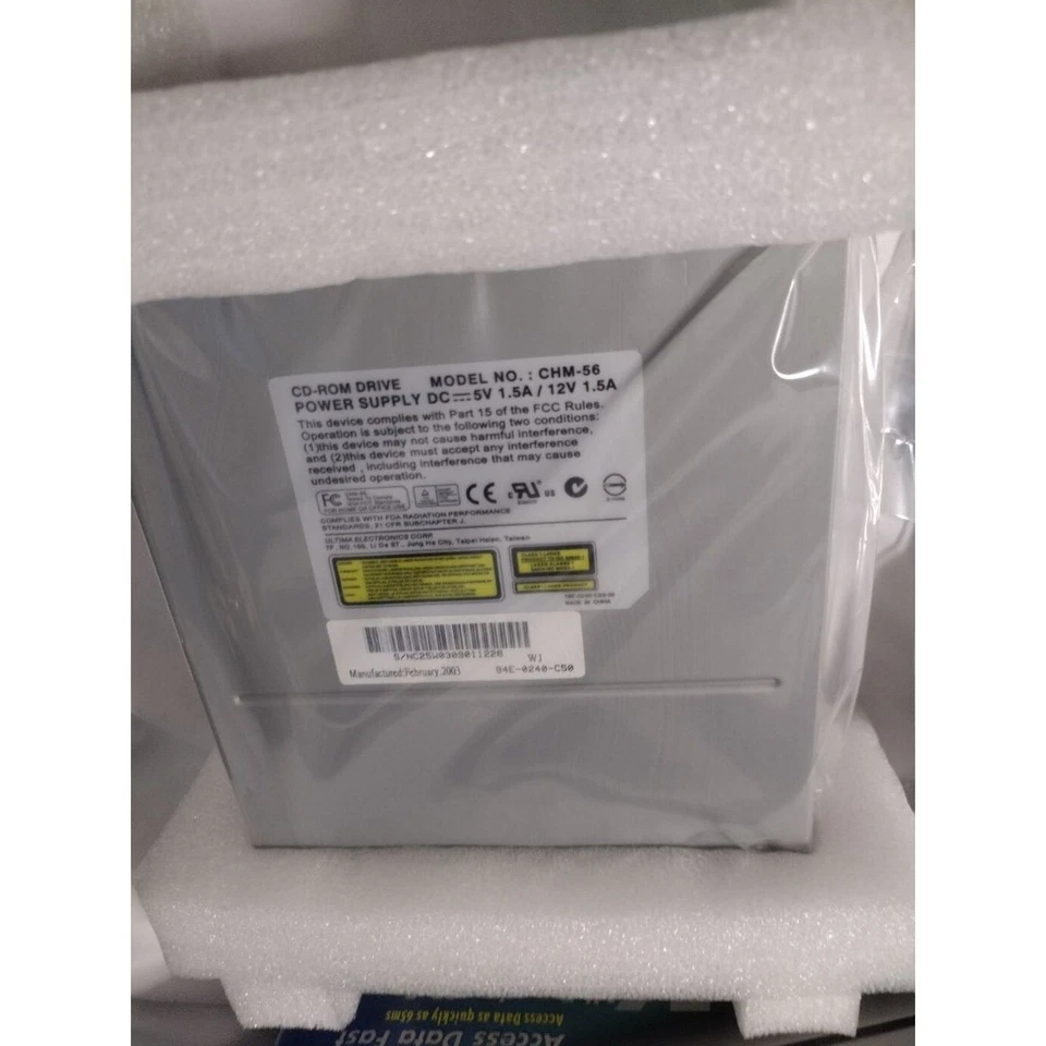 Mad Dog Multimedia CD-ROM Lightening Drive 56x Max New in the Box - Image 2 of 4