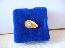 Vintage Men's Goldtone & Clear Tie Tack