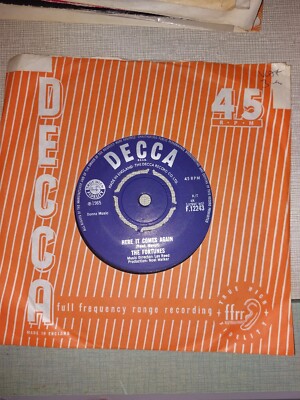 THE FORTUNES HERE IT COMES AGAIN / THINGS I SHOULD HAVE KNOWN DECCA EXCELLENT