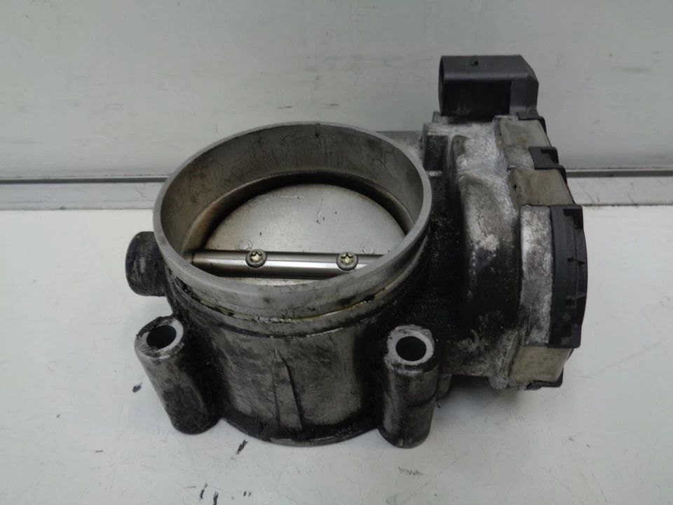 Conjunto de carrocería del acelerador Audi A6 Quattro 2000-2011 2,7 L 078133062 OEM Foto 3 de 4