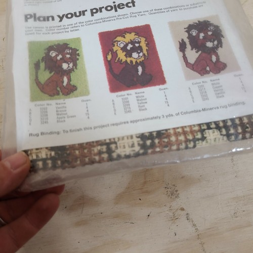 VTG 1979 Columbia-Minerva Latch-a-Rug Canvas Only~Leo The Lion~20"x 27" New - Picture 5 of 5