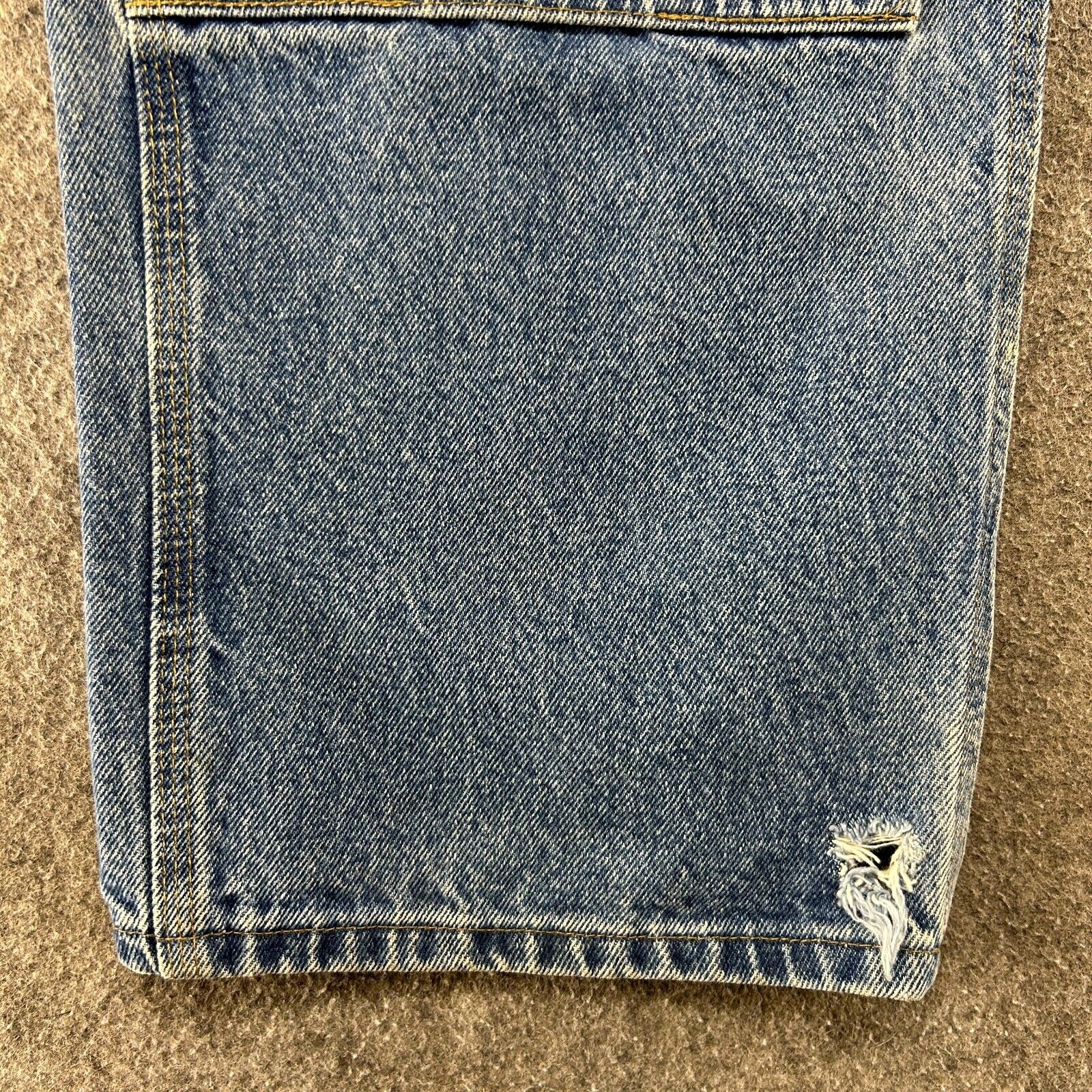 Picture 7 of 18
